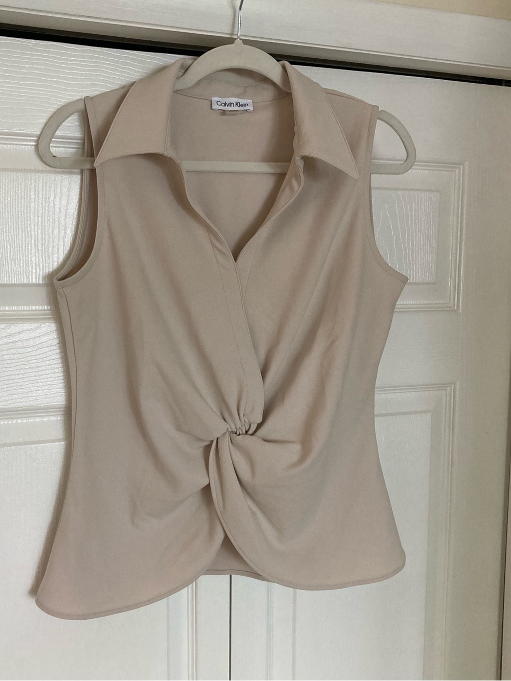 Calvin Klein Beige Sleeveless Twist-Knot front ,  Collared top
